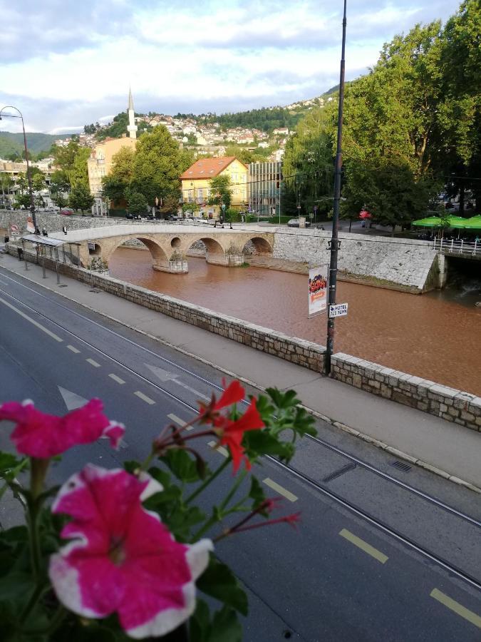 Studio Park Apartment Sarajevo Exterior photo