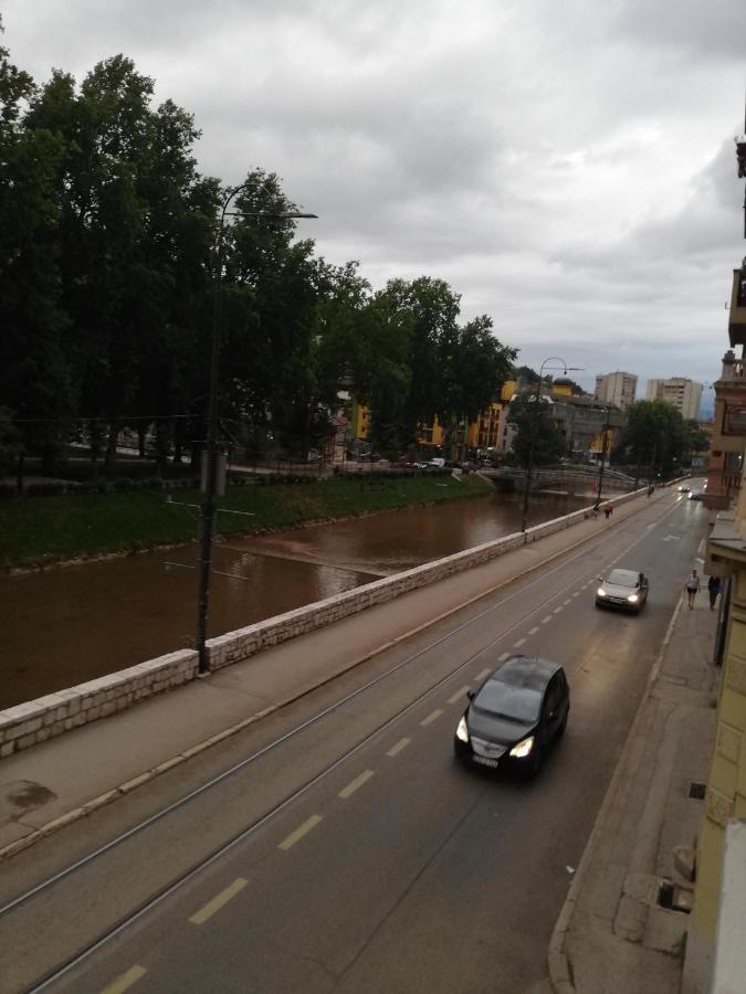 Studio Park Apartment Sarajevo Exterior photo